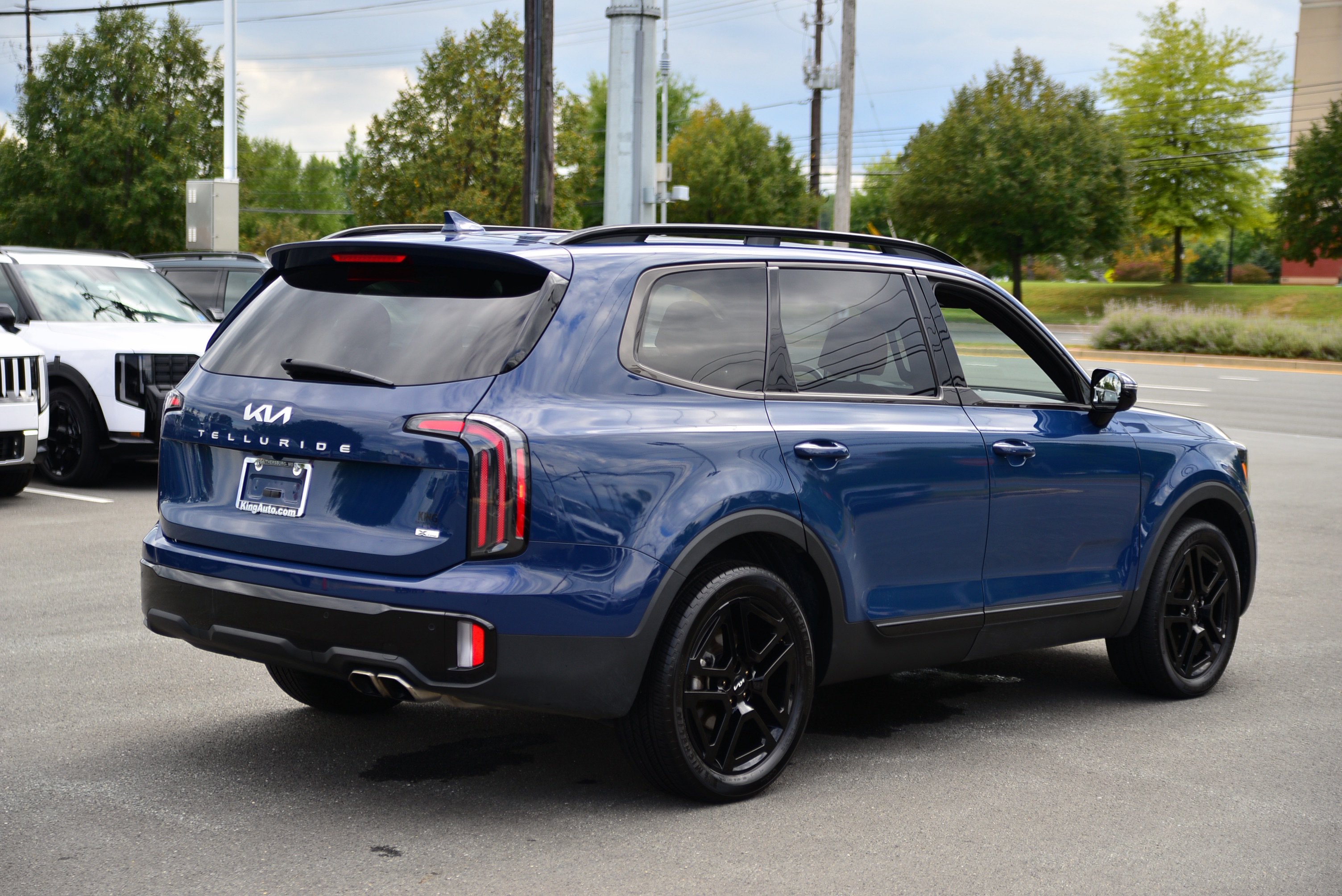 Certified 2024 Kia Telluride SX X-Line AWD/4WD image 3