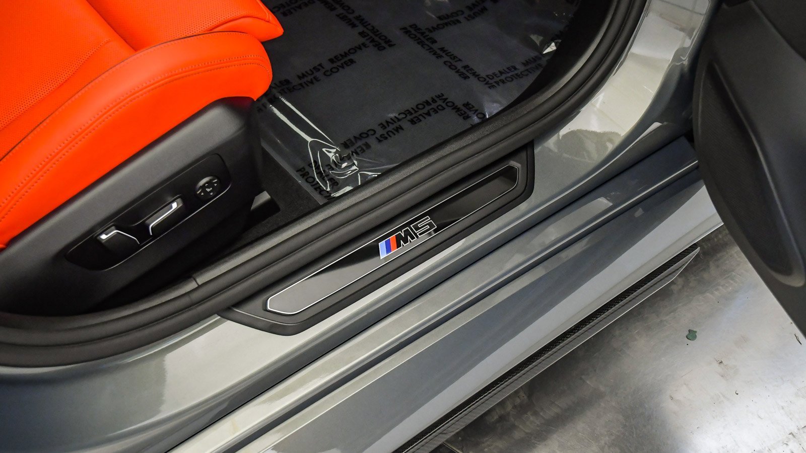 Used 2025 BMW M5 Touring w/ M Driver's Package image 35