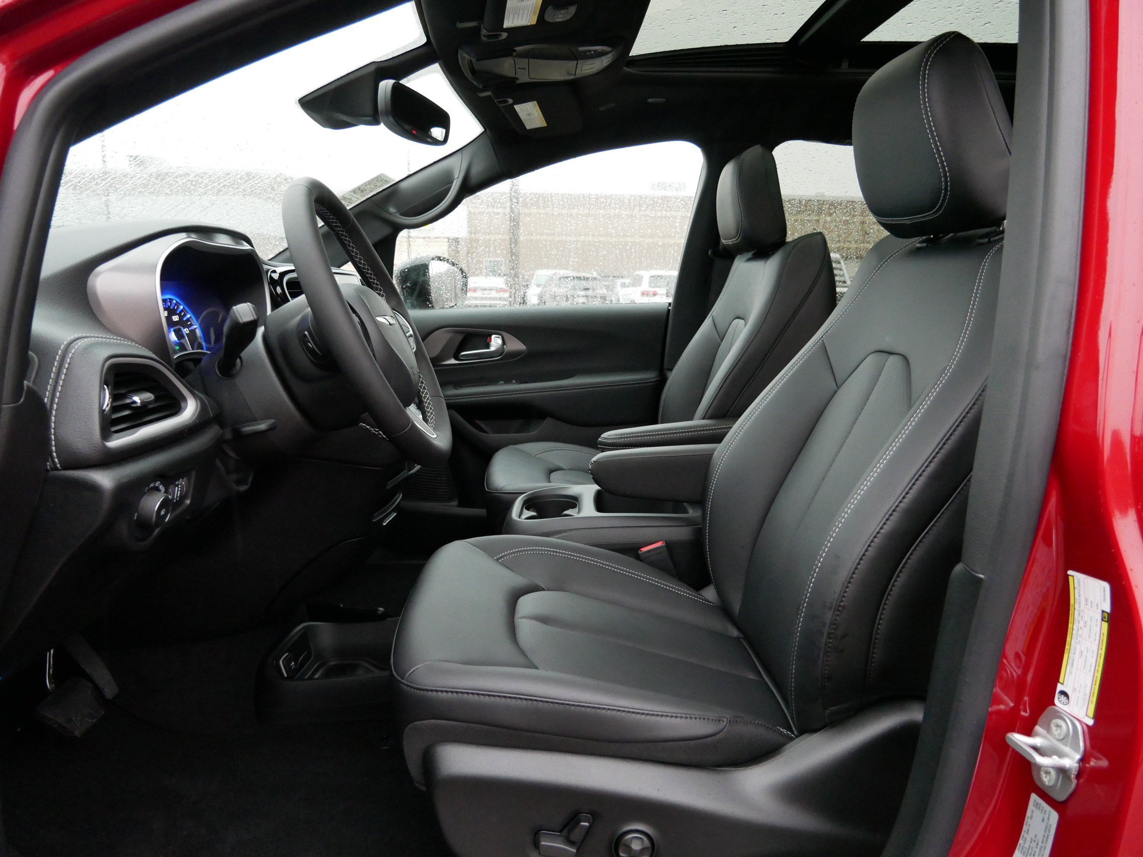 New 2026 Chrysler Pacifica Select image 6