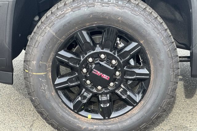 New 2026 GMC Sierra 3500 AT4 w/ AT4 Premium Plus Package image 23