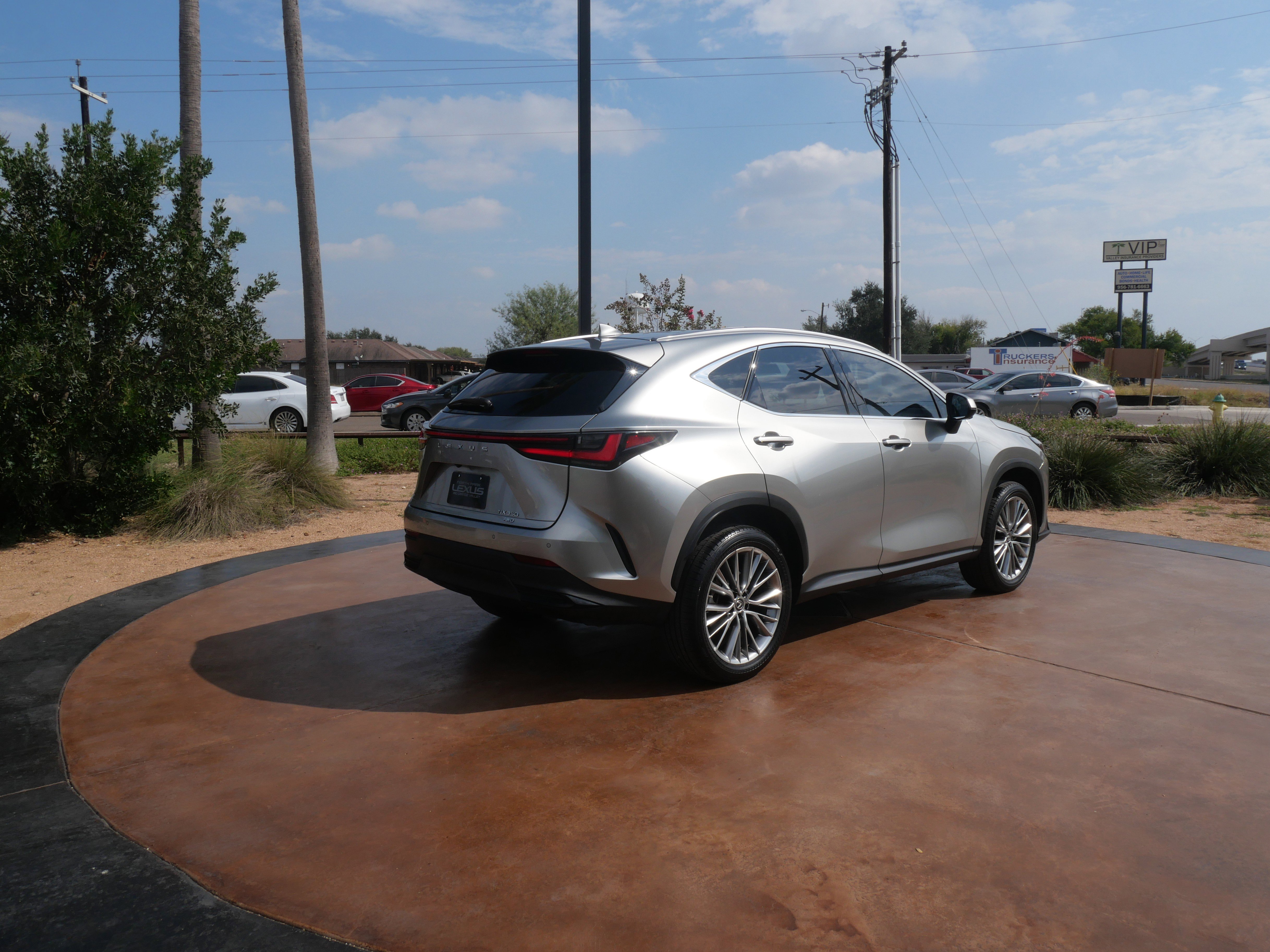 Used 2022 Lexus NX 350 AWD w/ Luxury Package image 2