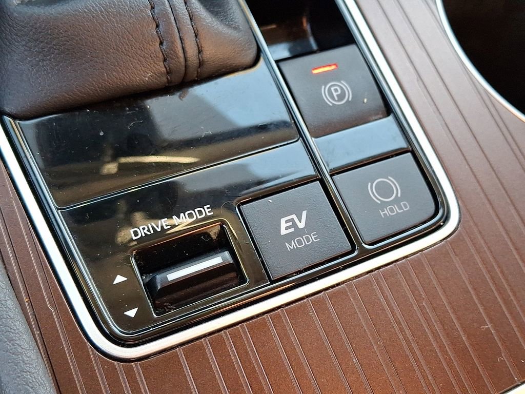 Used 2023 Toyota Sienna LE image 24