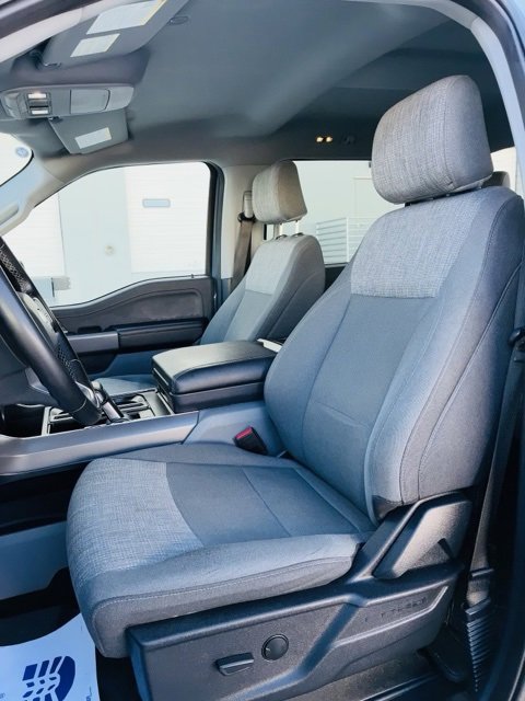 Used 2023 Ford F150 Lightning XLT image 13