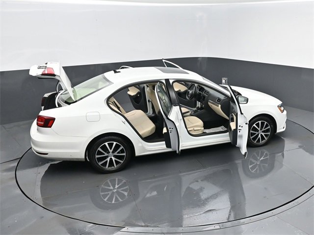 Used 2018 Volkswagen Jetta SE image 26