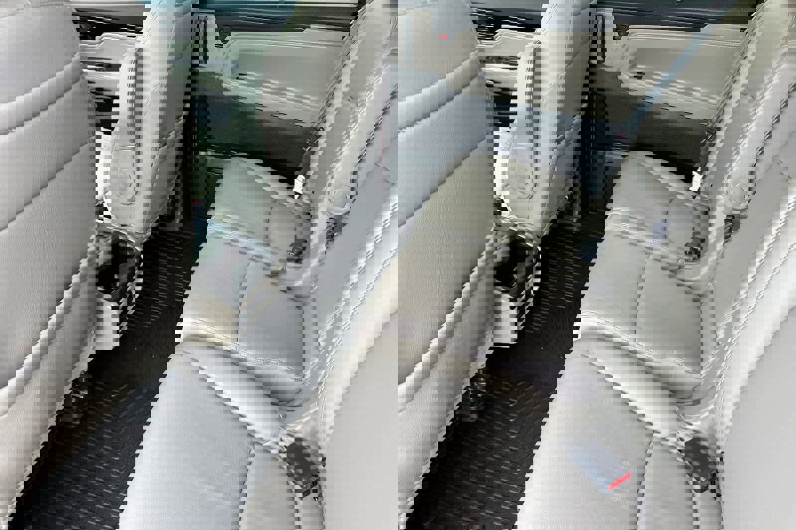 Used 2023 Honda Odyssey Touring image 4