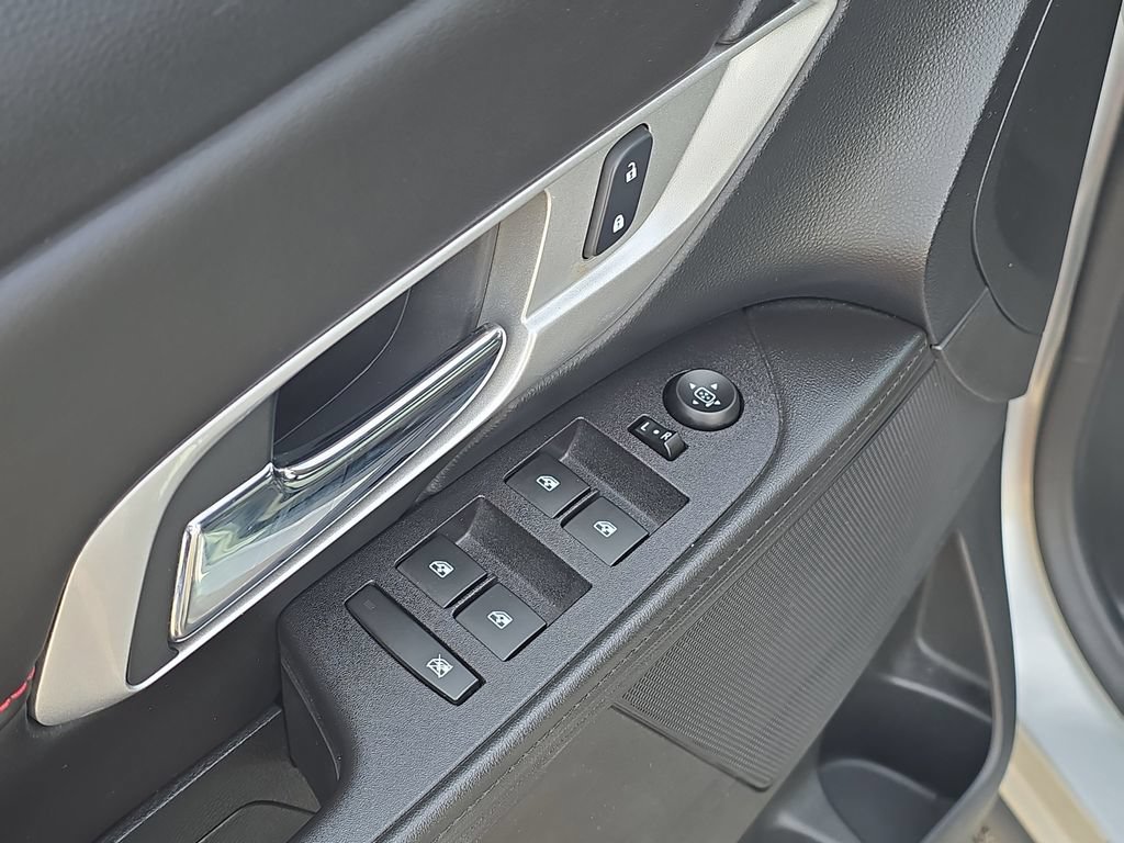 Used 2016 GMC Terrain SLE AWD/4WD image 9