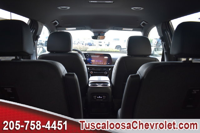 New 2027 Chevrolet Traverse Z71 w/ Enhanced Driving Package AWD/4WD image 11
