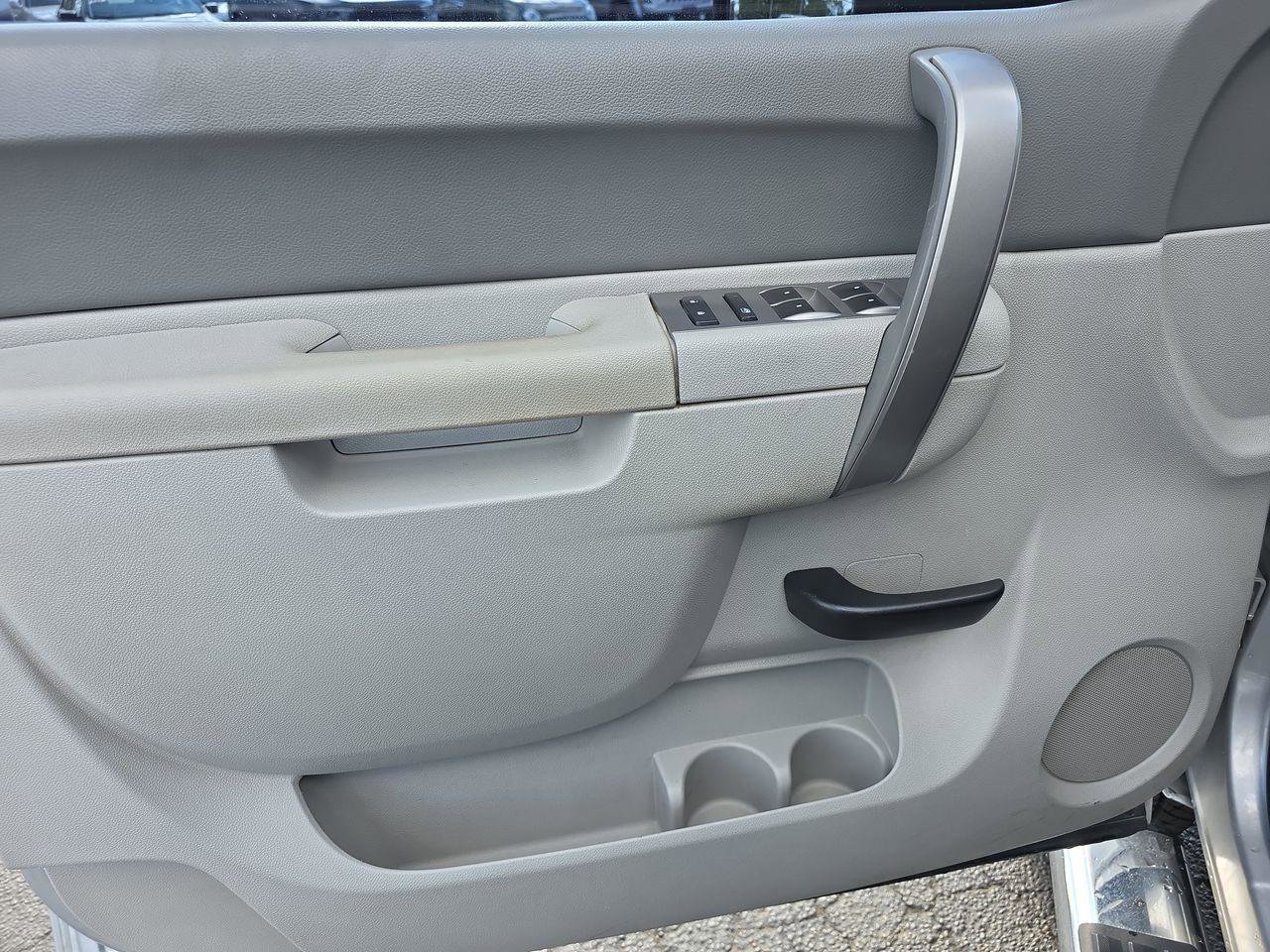 Used 2014 Chevrolet Silverado 2500 W/T image 5