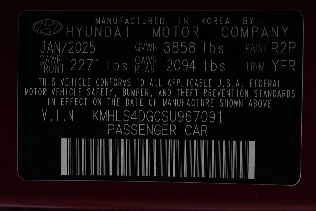 Used 2025 Hyundai Elantra SEL image 25