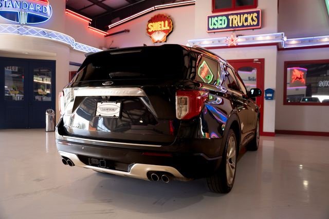 Used 2022 Ford Explorer Platinum w/ Equipment Group 601A image 26