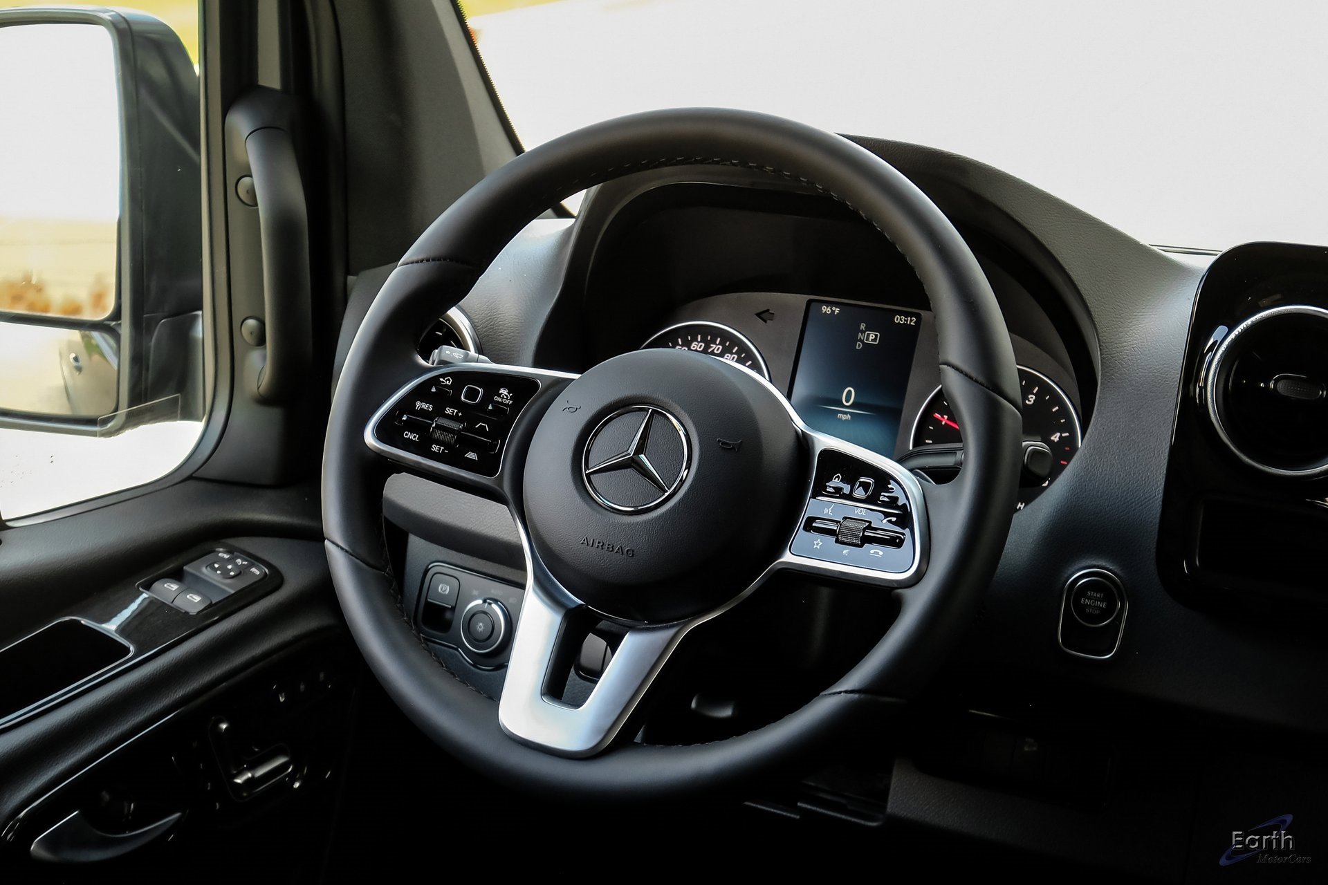 Used 2023 Mercedes-Benz Sprinter 2500 image 48