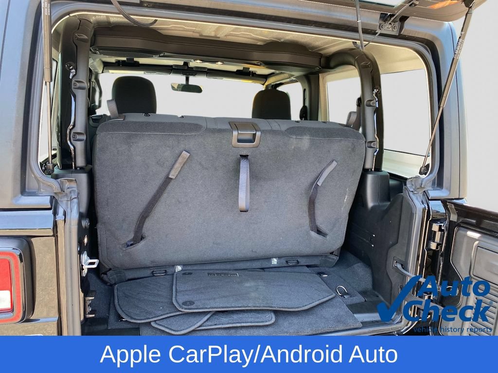 Used 2022 Jeep Wrangler Rubicon AWD/4WD image 6