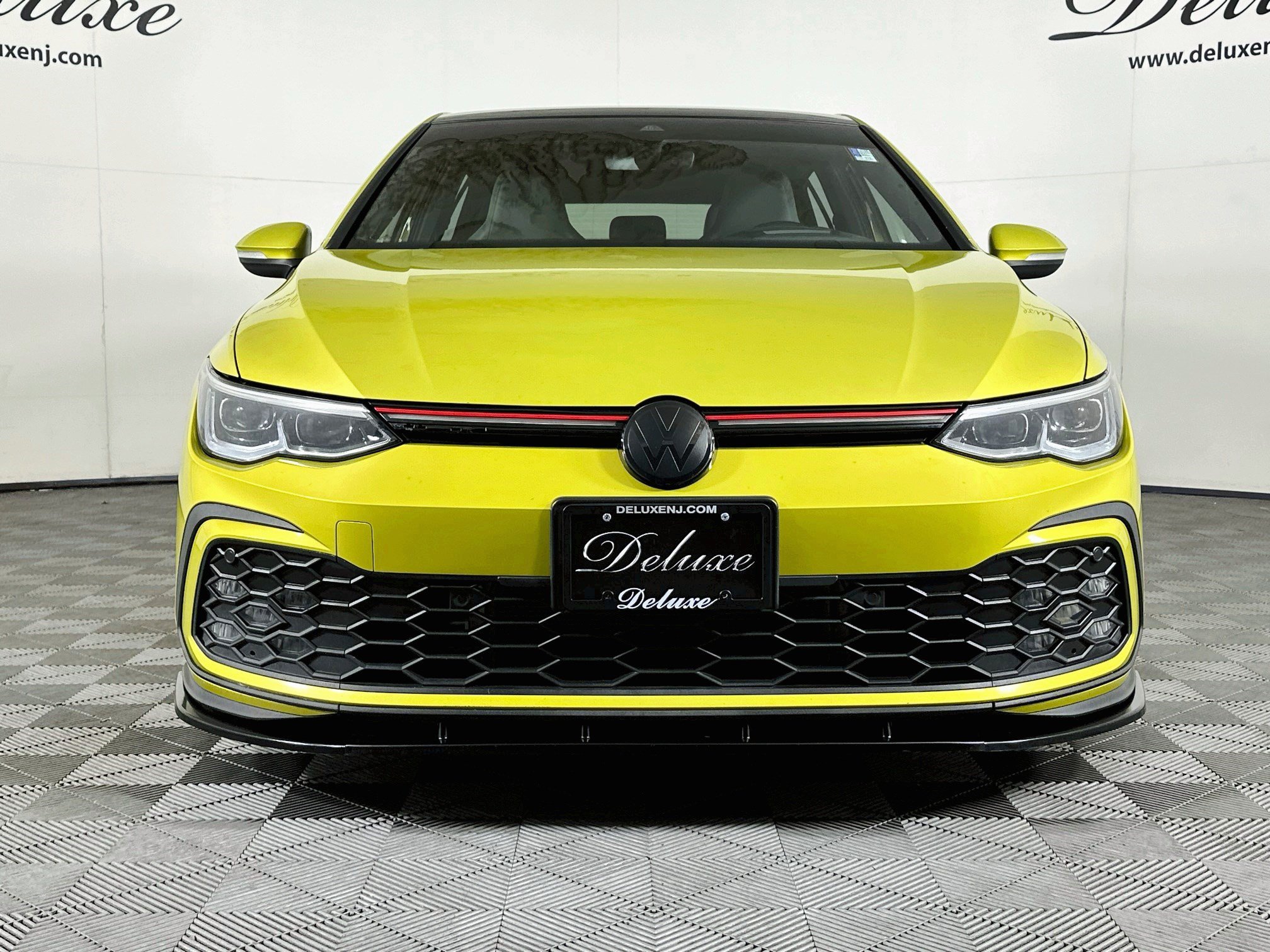 Used 2022 Volkswagen GTI Autobahn FWD image 2