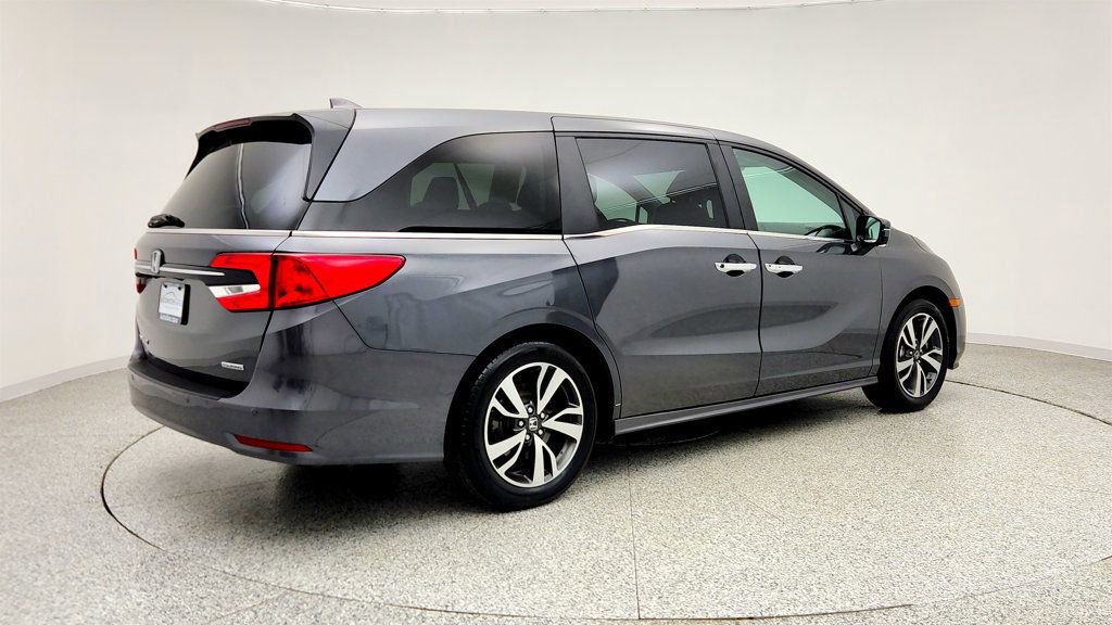 Used 2023 Honda Odyssey Touring image 5