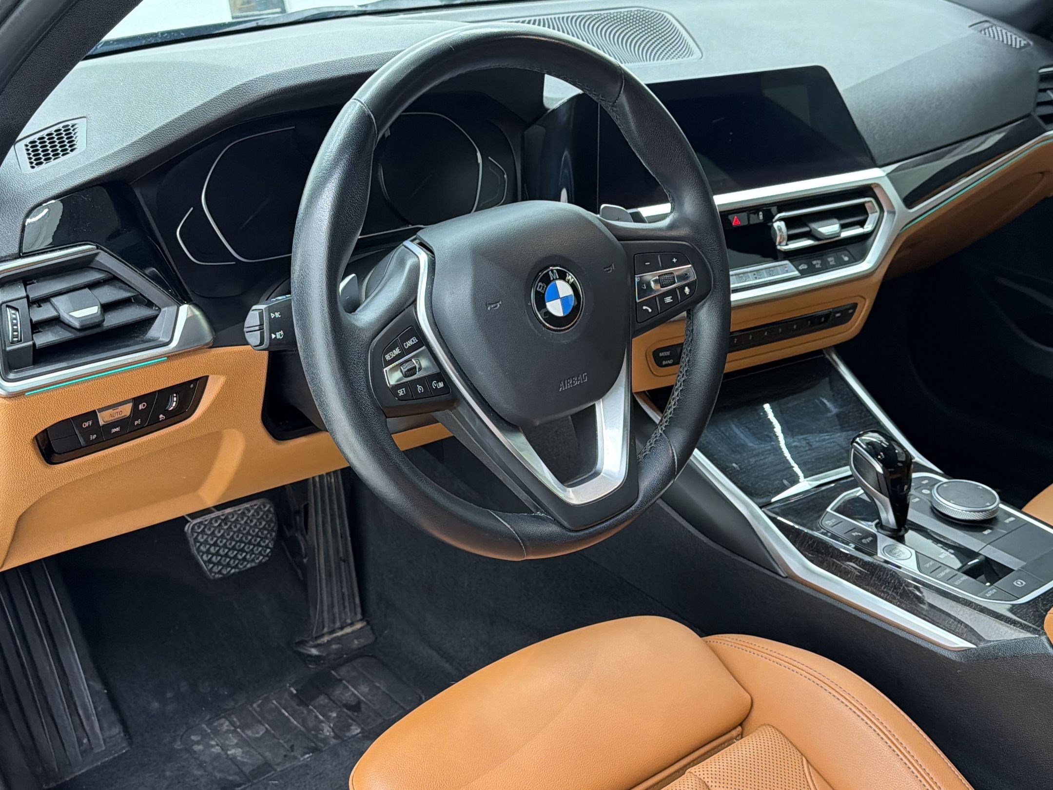 Used 2022 BMW 330i Sedan w/ Convenience Package RWD image 4