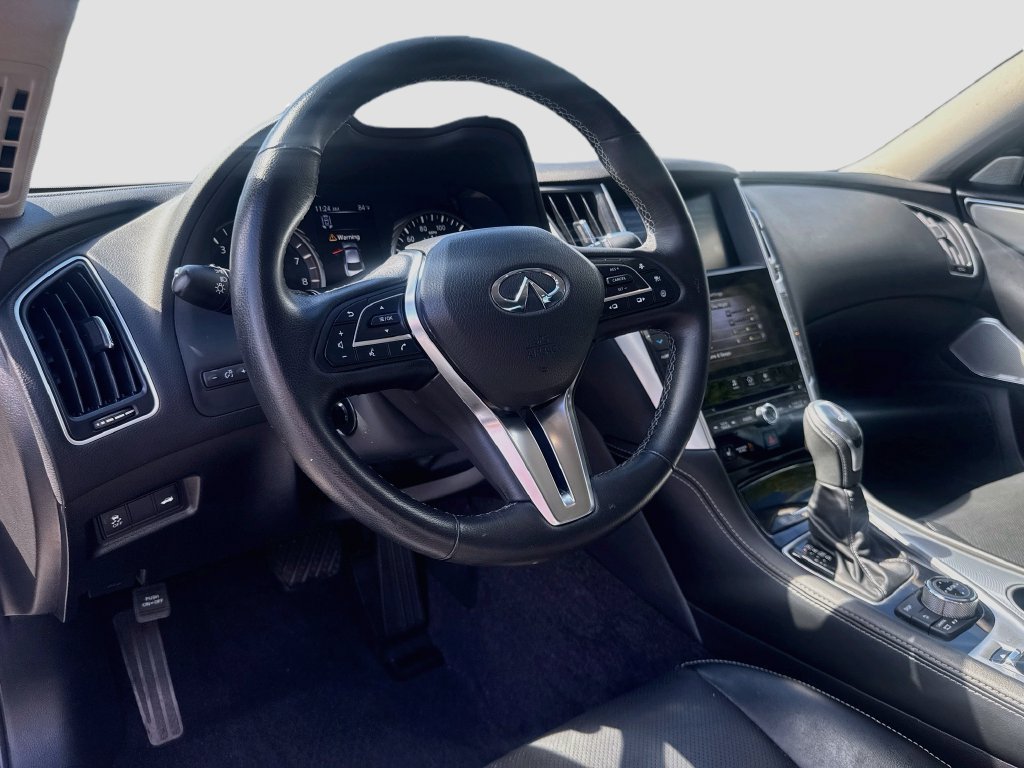 Used 2023 INFINITI Q50 Luxe w/ Cargo Package RWD image 10