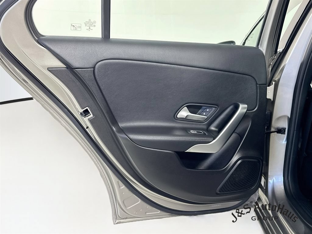Used 2019 Mercedes-Benz A 220 w/ Premium Package image 33