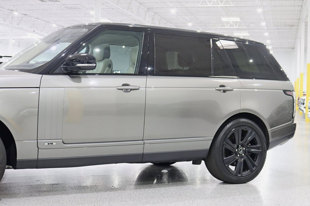 Used 2018 Land Rover Range Rover Long Wheelbase Supercharged image 3