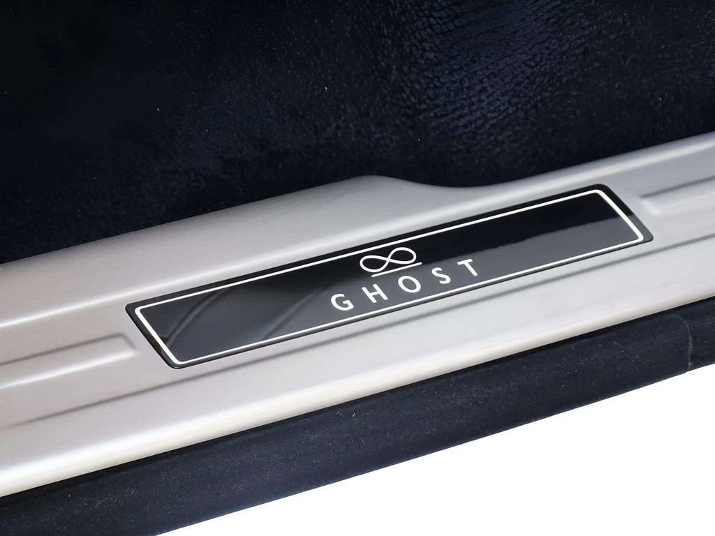 New 2025 Rolls-Royce Ghost Black Badge image 10