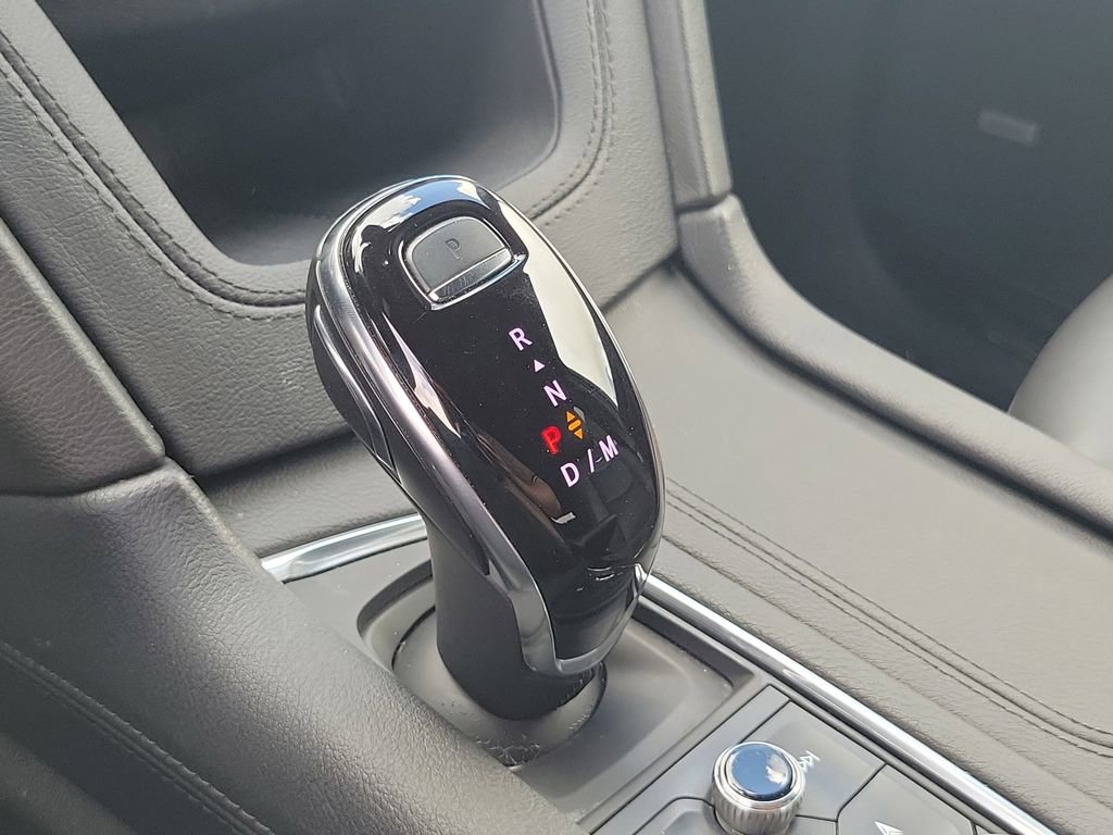 Used 2025 Cadillac XT5 Premium Luxury image 30