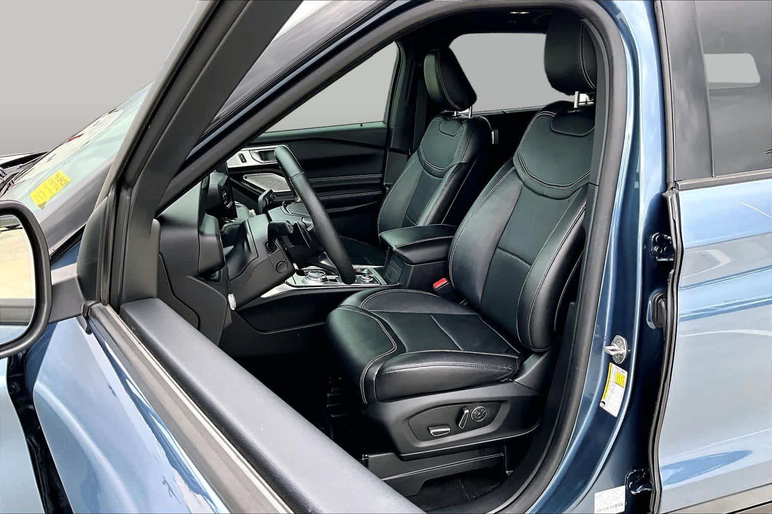 Used 2020 Ford Explorer ST w/ ST Street Pack AWD/4WD image 8
