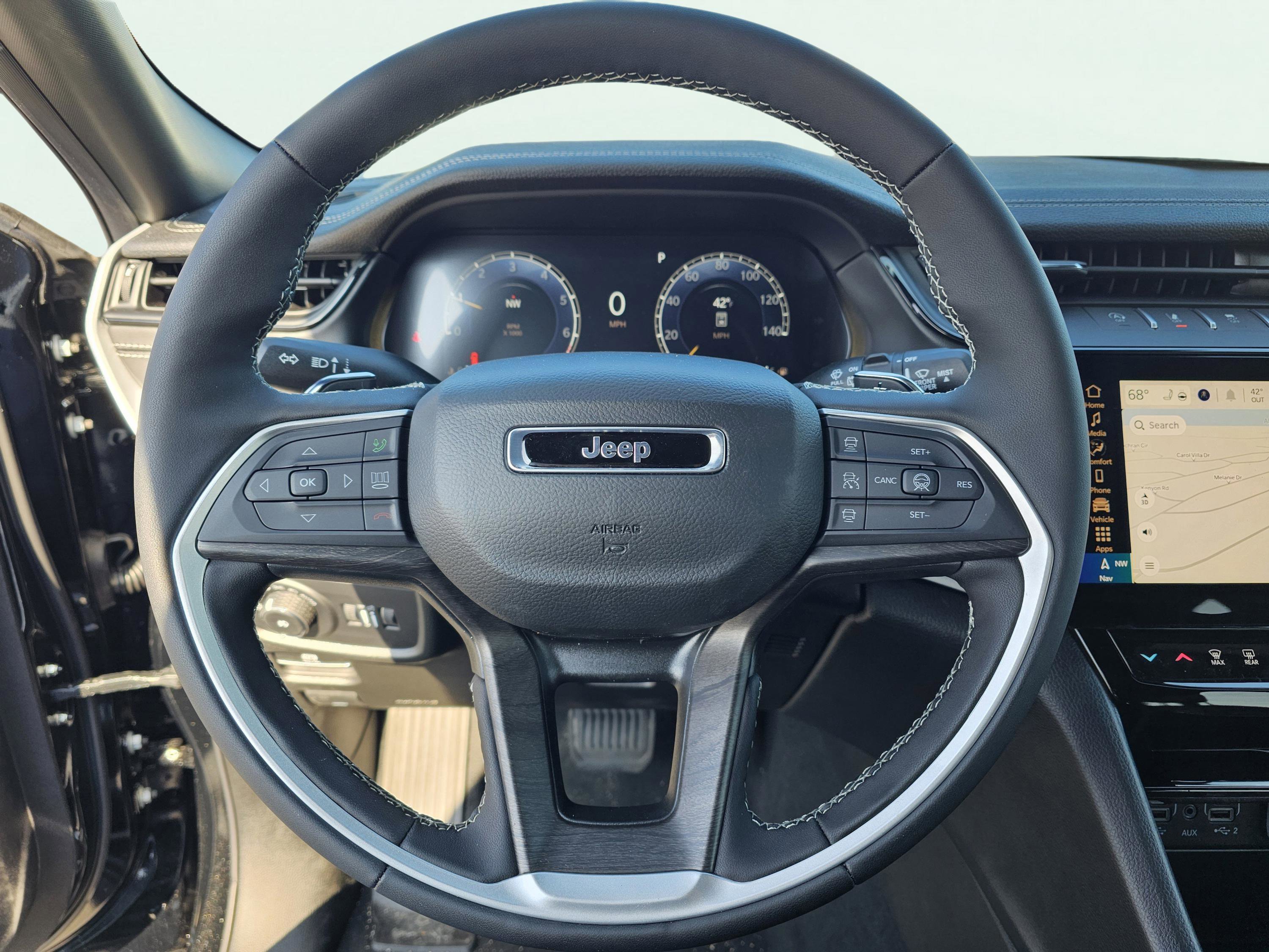 New 2026 Jeep Grand Cherokee Limited image 19