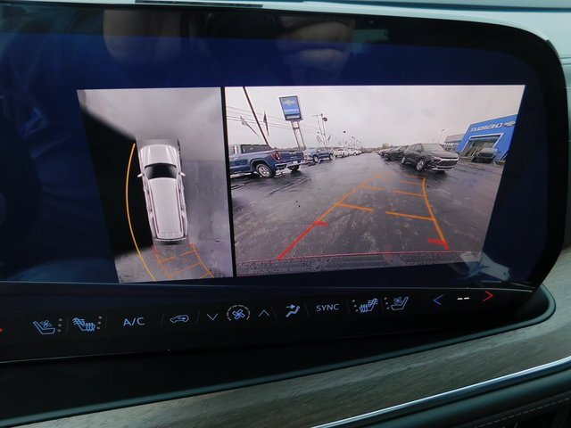 New 2026 Chevrolet Suburban High Country image 37