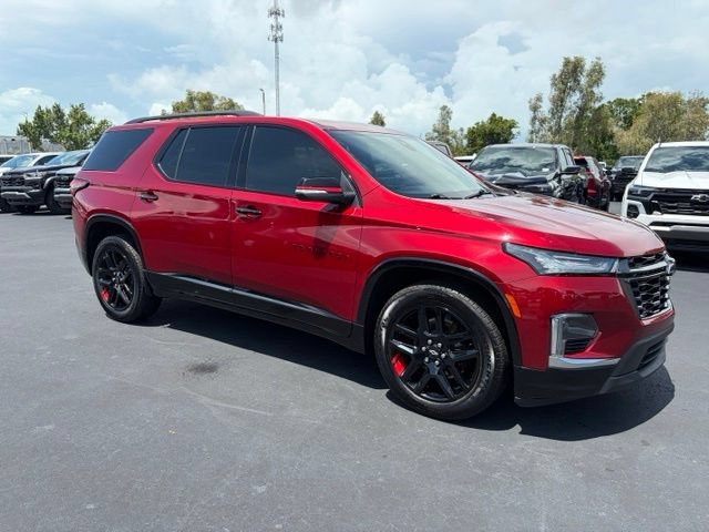 Used 2022 Chevrolet Traverse Premier w/ Redline Edition AWD/4WD image 1