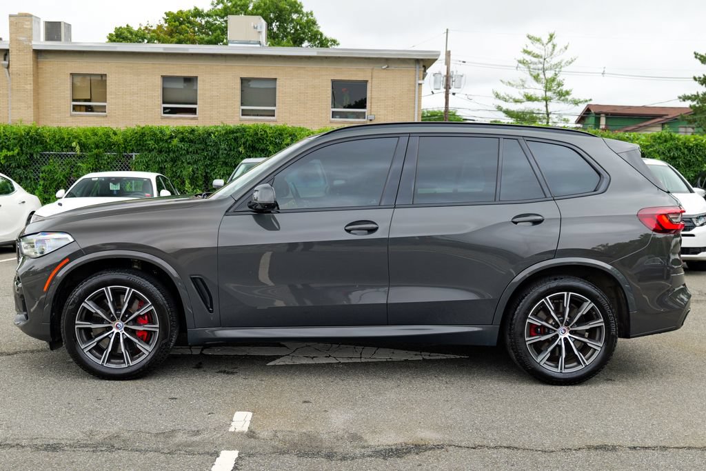 Used 2023 BMW X5 M50i w/ Executive Package AWD/4WD image 4