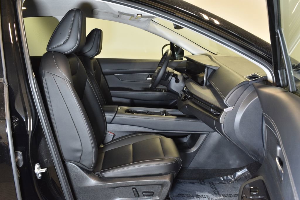 Used 2025 Nissan Murano SV image 31