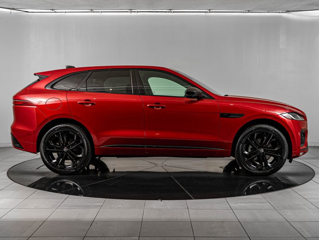 Certified 2024 Jaguar F-PACE R-Dynamic S AWD/4WD image 4
