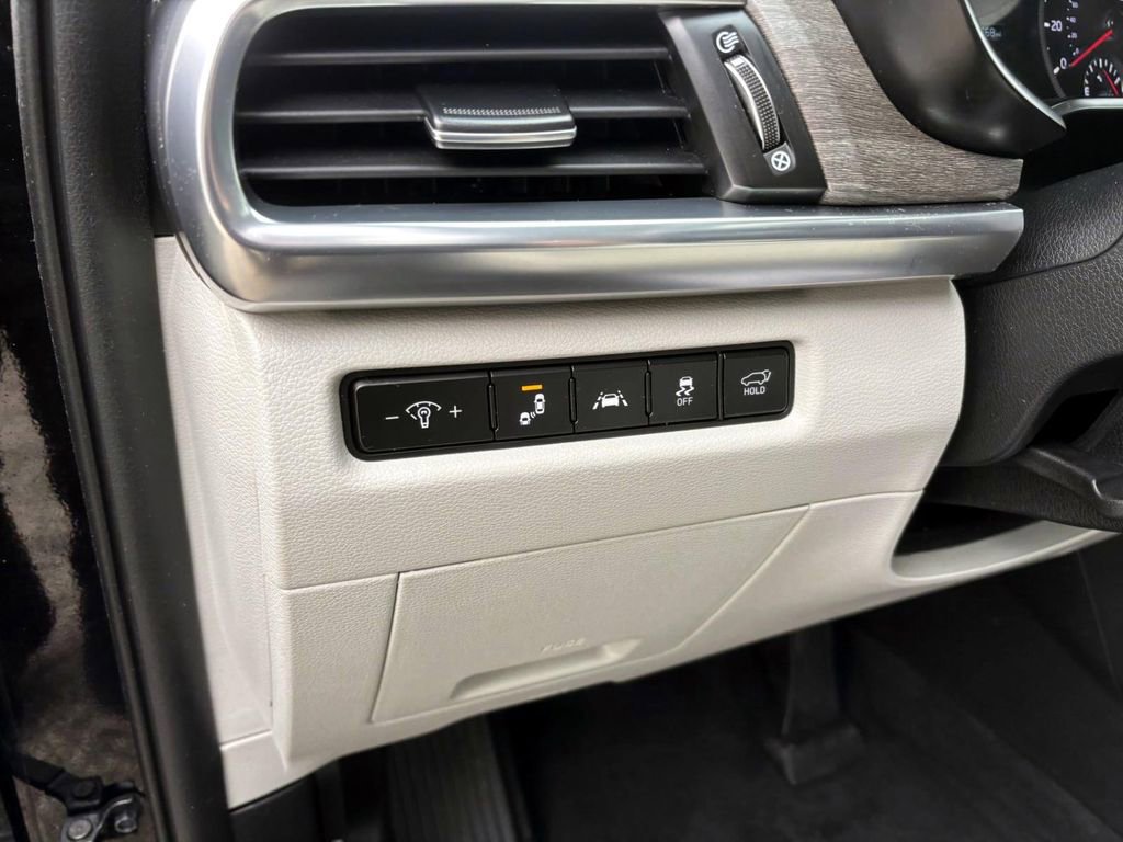 Used 2022 Kia Telluride EX w/ EX Premium Package image 14