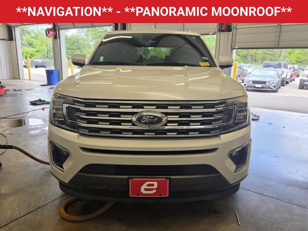 Used 2018 Ford Expedition Limited w/ Equipment Group 302A RWD image 2