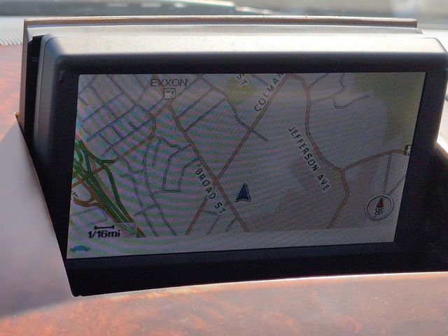 Used 2011 Aston Martin DB9 Volante image 18