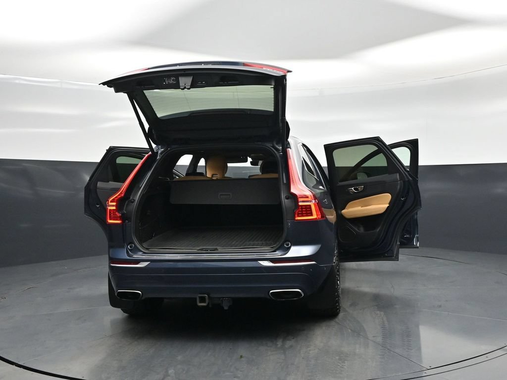 Used 2019 Volvo XC60 T6 Inscription w/ Protection Package Premier AWD/4WD image 31