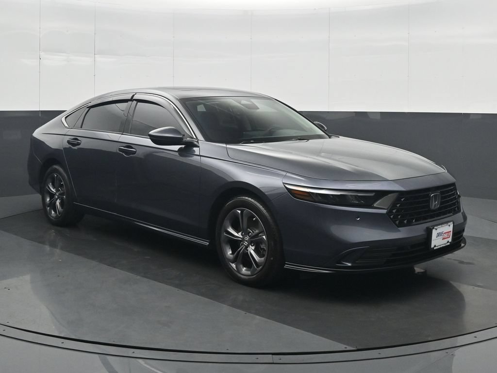 Used 2024 Honda Accord EX-L image 9