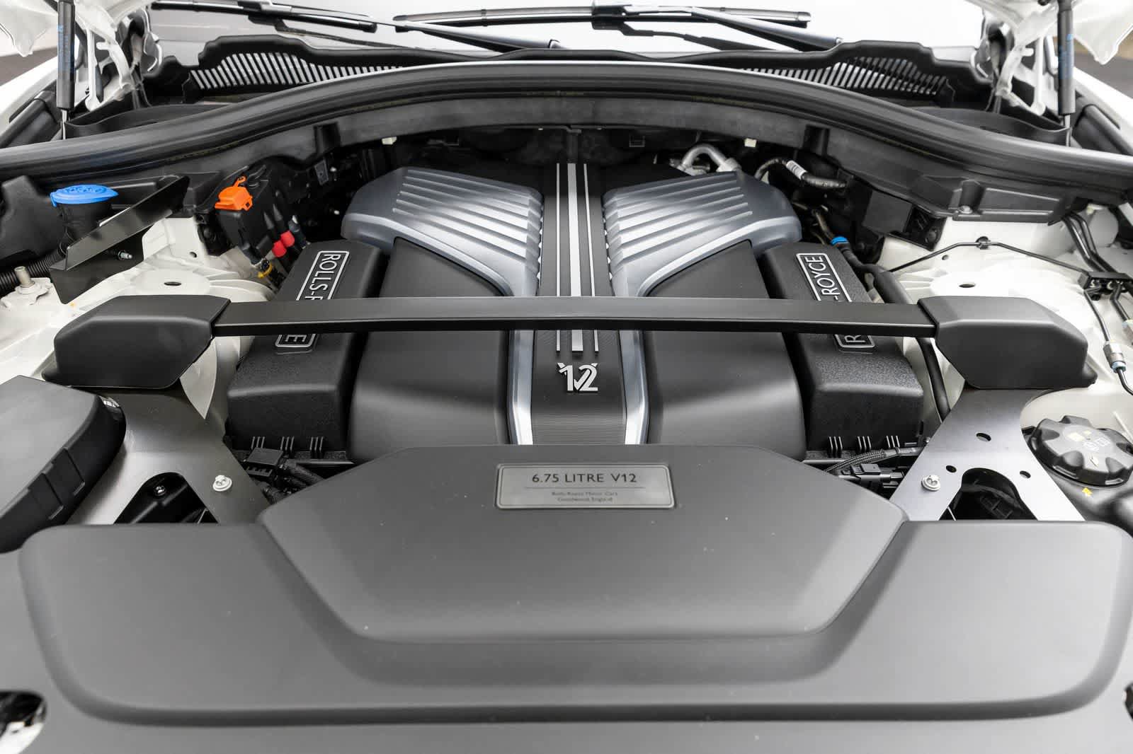 New 2027 Rolls-Royce Cullinan Black Badge AWD/4WD image 8