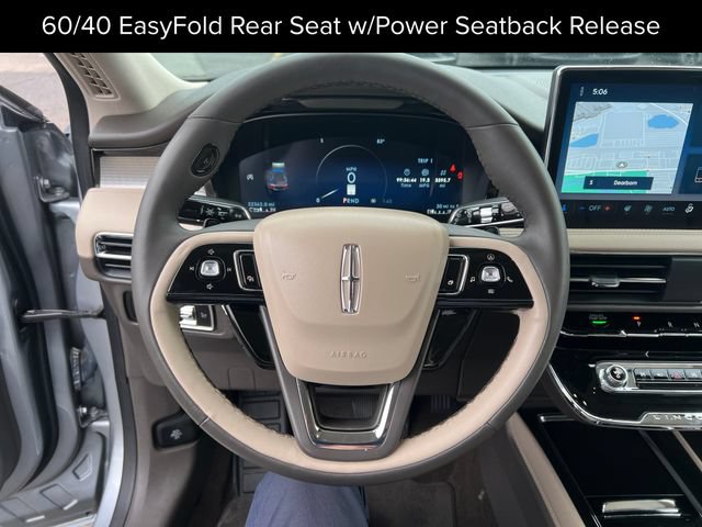 Certified 2023 Lincoln Corsair AWD w/ Equipment Group 101A image 17
