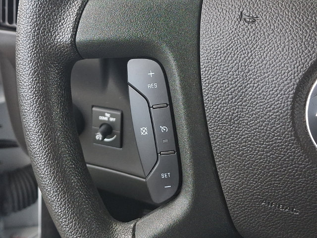Used 2025 Chevrolet Express 2500 w/ Driver Convenience Package RWD image 6