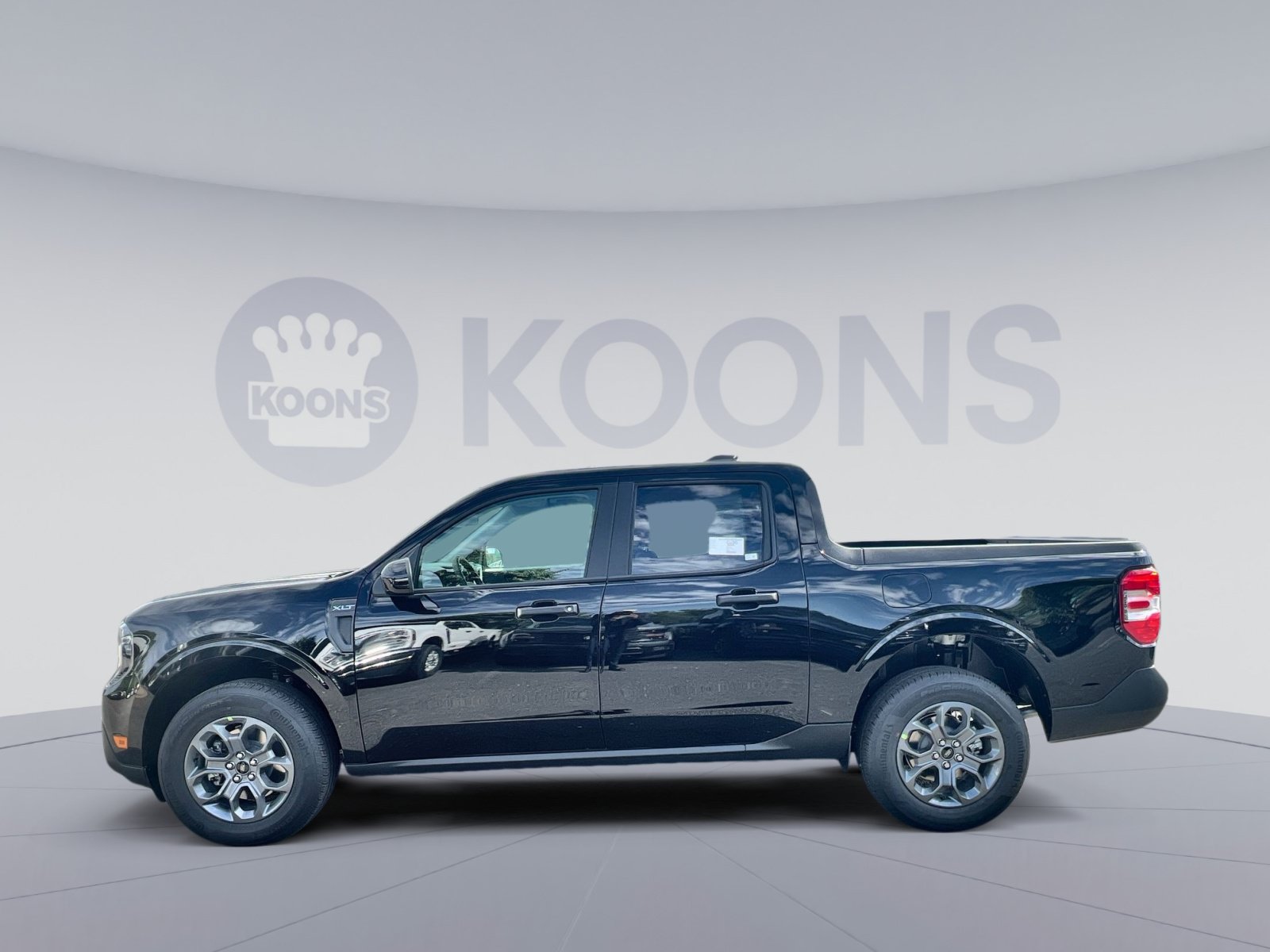 New 2026 Ford Maverick XLT w/ Equipment Group 301A AWD/4WD image 7