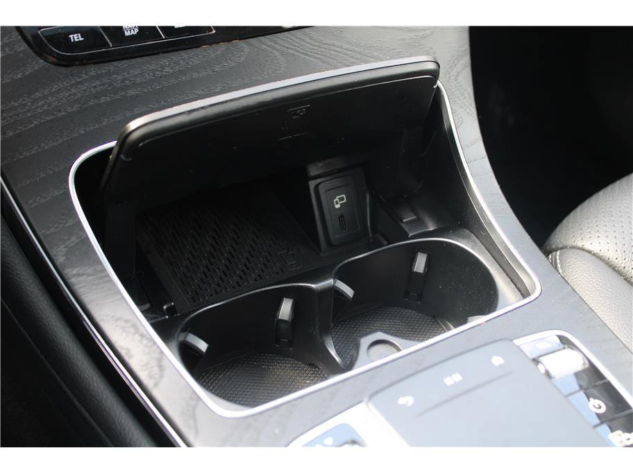 Used 2021 Mercedes-Benz GLC 300 4MATIC image 29