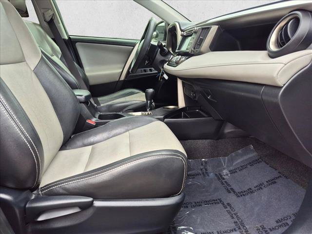 Used 2015 Toyota RAV4 XLE FWD image 23