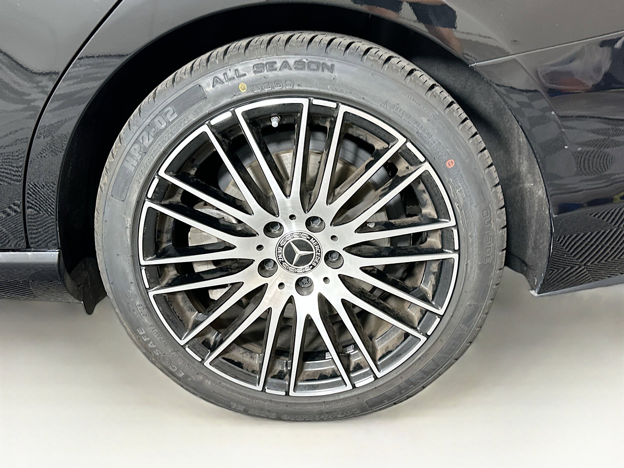 Used 2023 Mercedes-Benz C 300 Sedan image 11