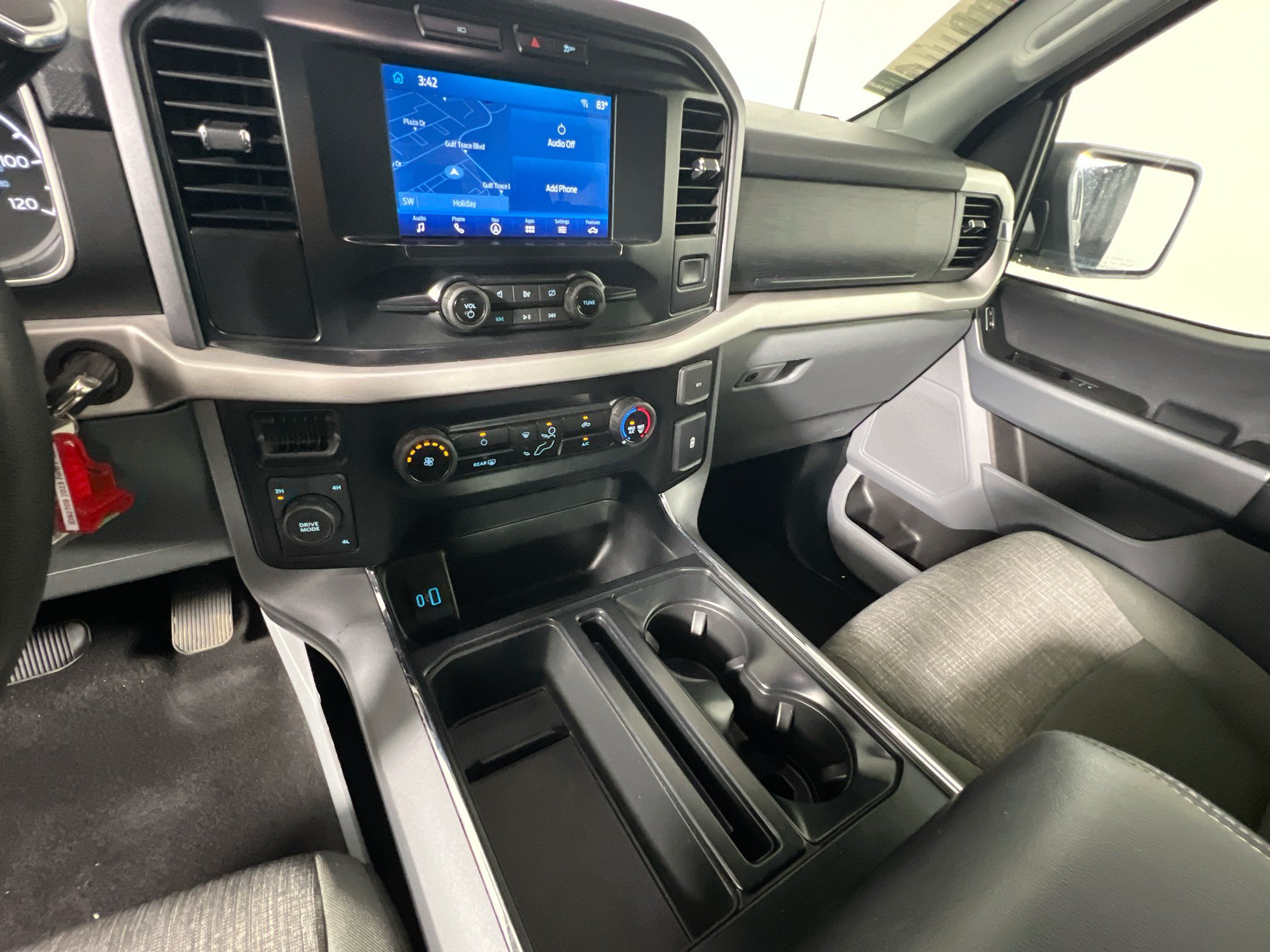 Used 2023 Ford F150 XLT AWD/4WD image 24