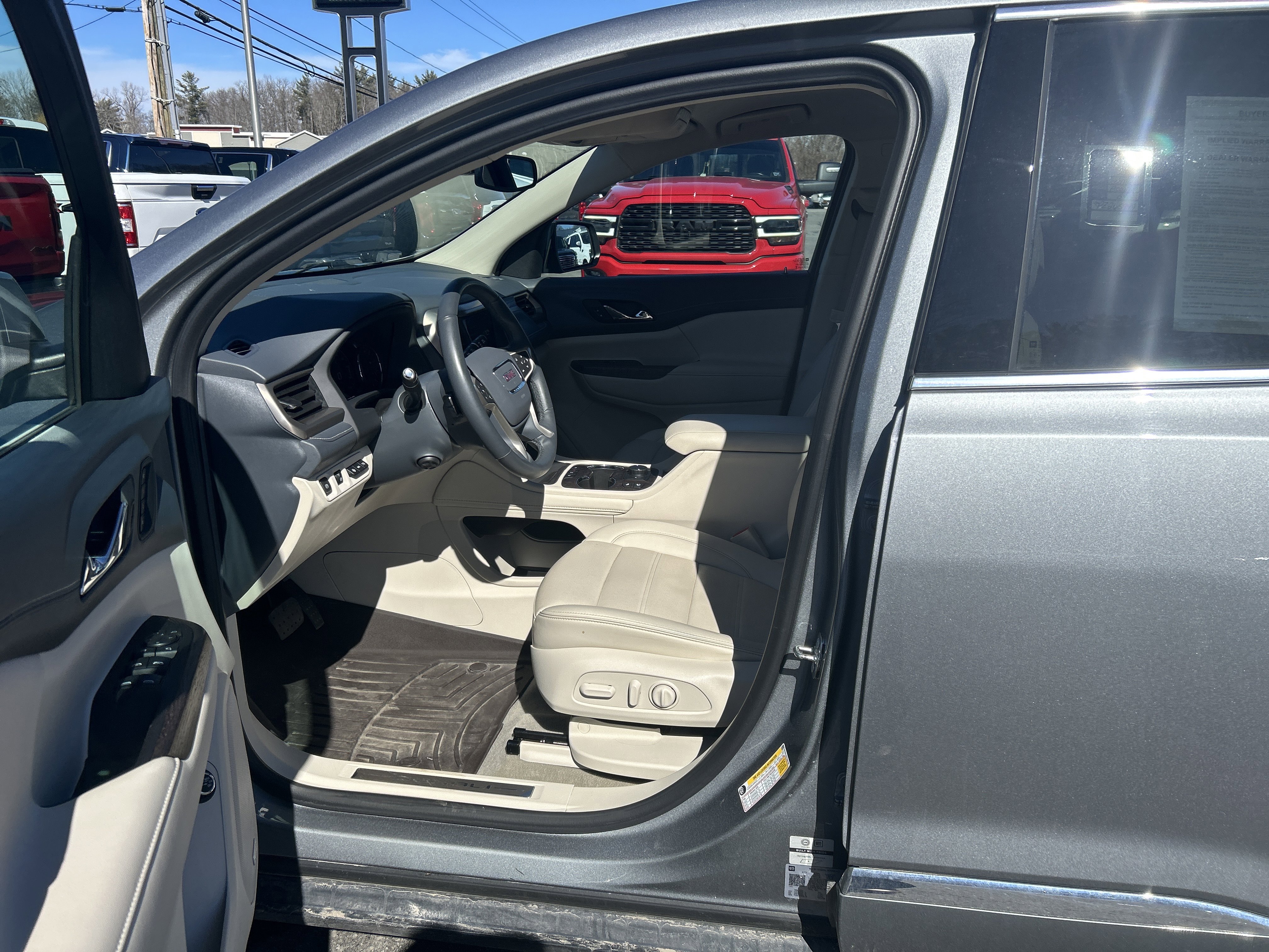 Certified 2023 GMC Acadia Denali w/ Trailering Package image 14