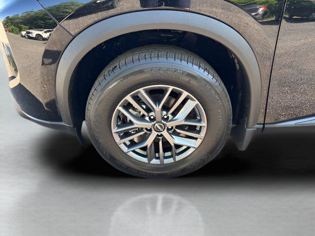 Used 2026 Nissan Rogue S AWD/4WD image 18