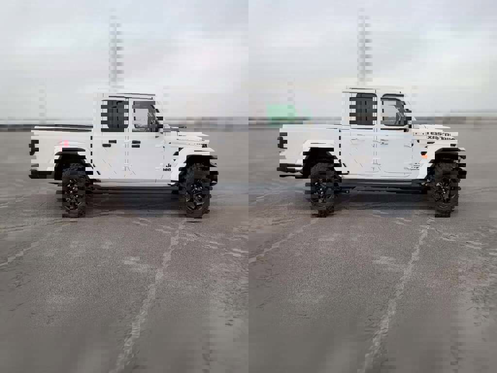 New 2026 Jeep Gladiator Sport image 14