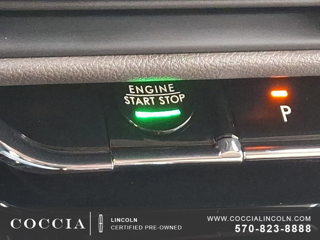 Certified 2023 Lincoln Corsair AWD image 23