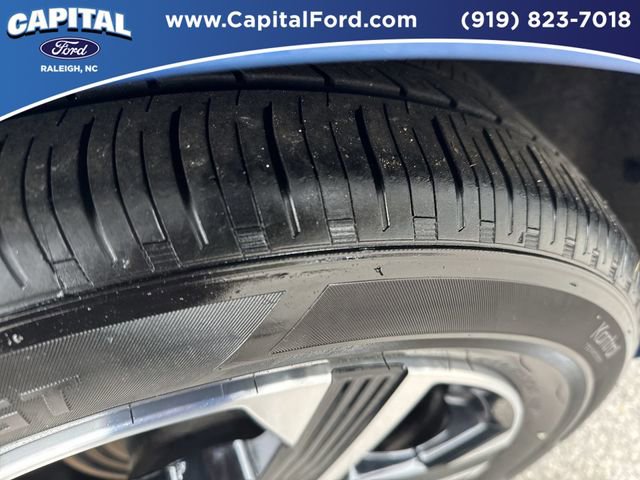 Used 2025 Nissan Sentra SV image 14
