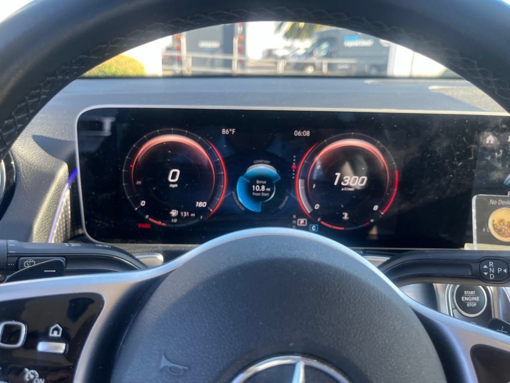 Used 2021 Mercedes-Benz GLB 250 4MATIC image 15